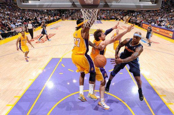 更是持之以 更是持之以