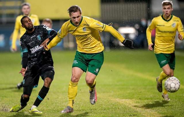 队打入致胜 队打入致胜