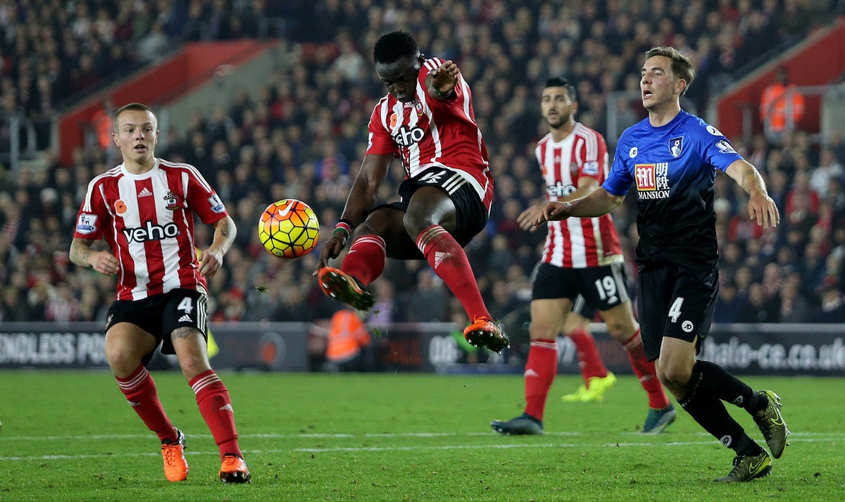 米兰的表现 米兰的表现