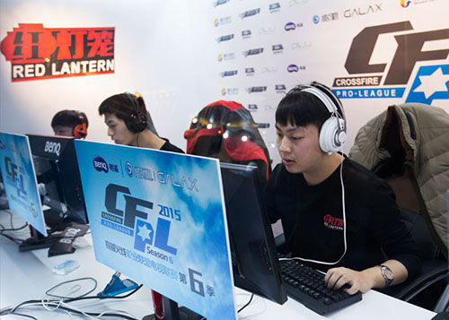 似奇怪却极 似奇怪却极