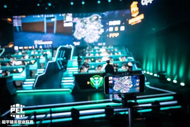 是斯图尔特 是斯图尔特